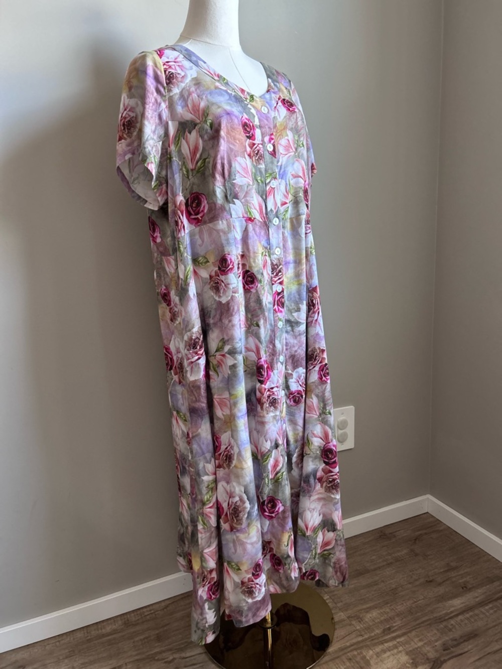 Blue Sky Morgan midi Dress Norwich Linen Bamboo pretty Floral watercolor flowers - Picture 3 of 13